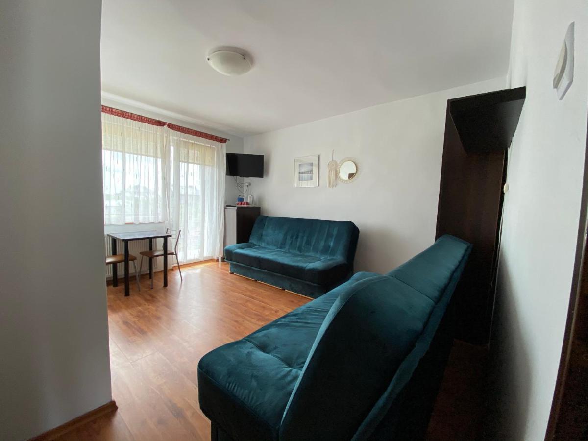 Trzynastka Apartment Устроне Морске Екстериор снимка