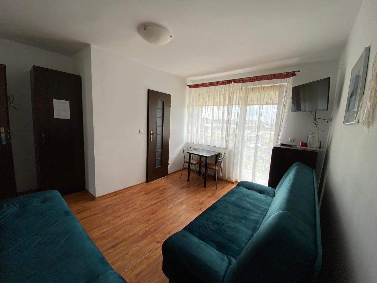 Trzynastka Apartment Устроне Морске Екстериор снимка