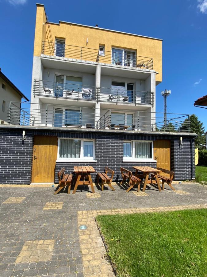 Trzynastka Apartment Устроне Морске Екстериор снимка